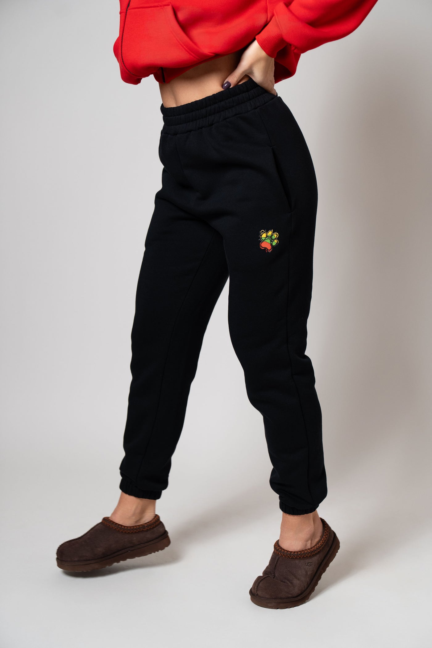 Laisvalaikio kelnės | Juodos su LT Paw