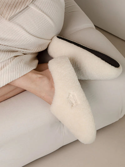Minkštos šlepetės „Cloud Comfort“ – jaukumui namuose
