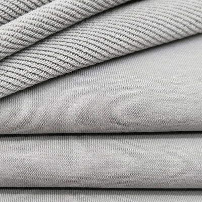 Vyriškas džemperis su kapišonu