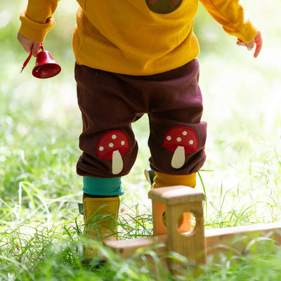 Toadstool Knee Patch Joggers – kelnytės su grybukų aplikacija