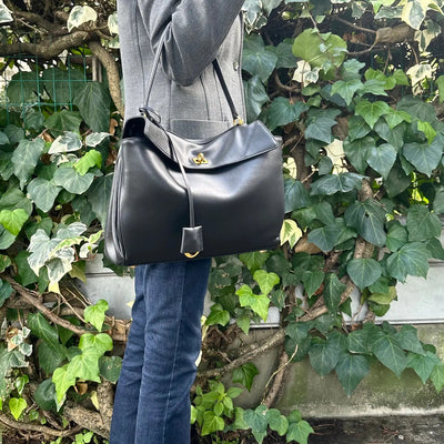 Texas Big – Natūralios lygios odos rankinė (juoda)